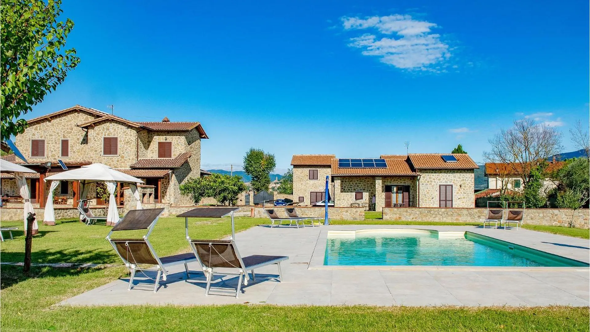 Nice Home In Castiglion Fiorentino With Wifi