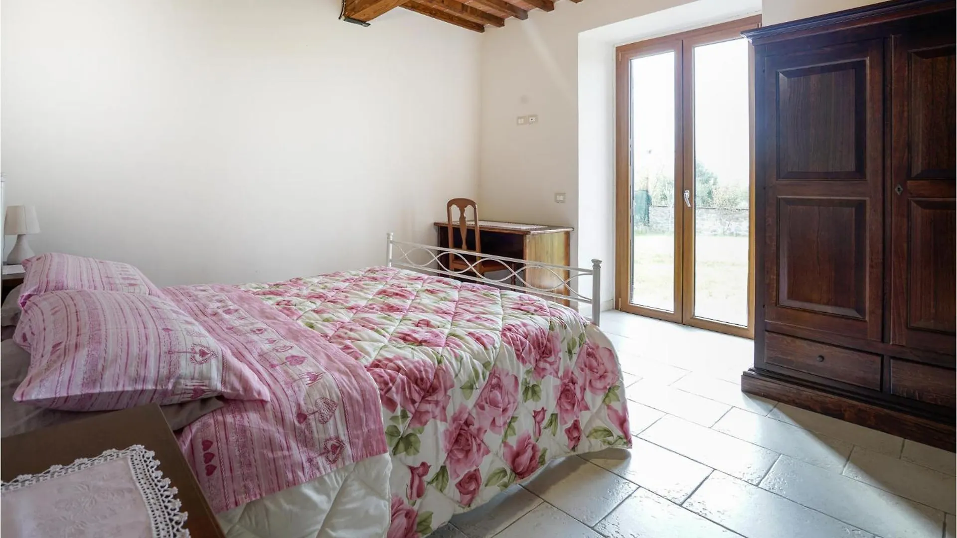 Nice Home In Castiglion Fiorentino With Wifi